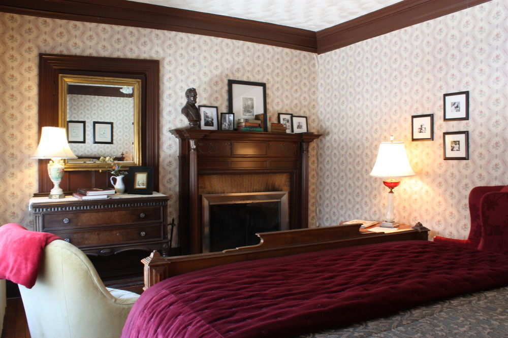 Norfolk Manor House Bed & Breakfast מראה חיצוני תמונה