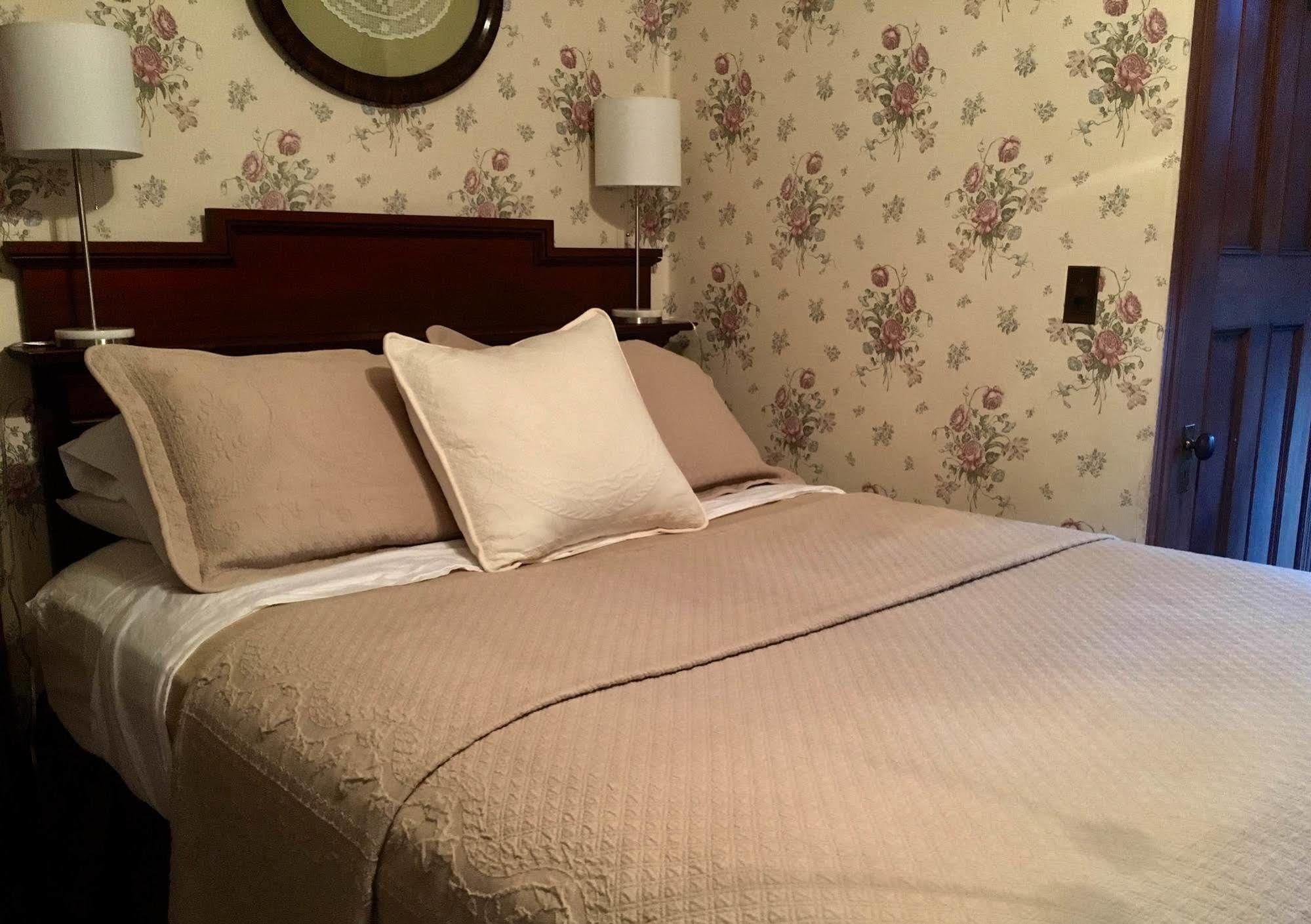 Norfolk Manor House Bed & Breakfast מראה חיצוני תמונה