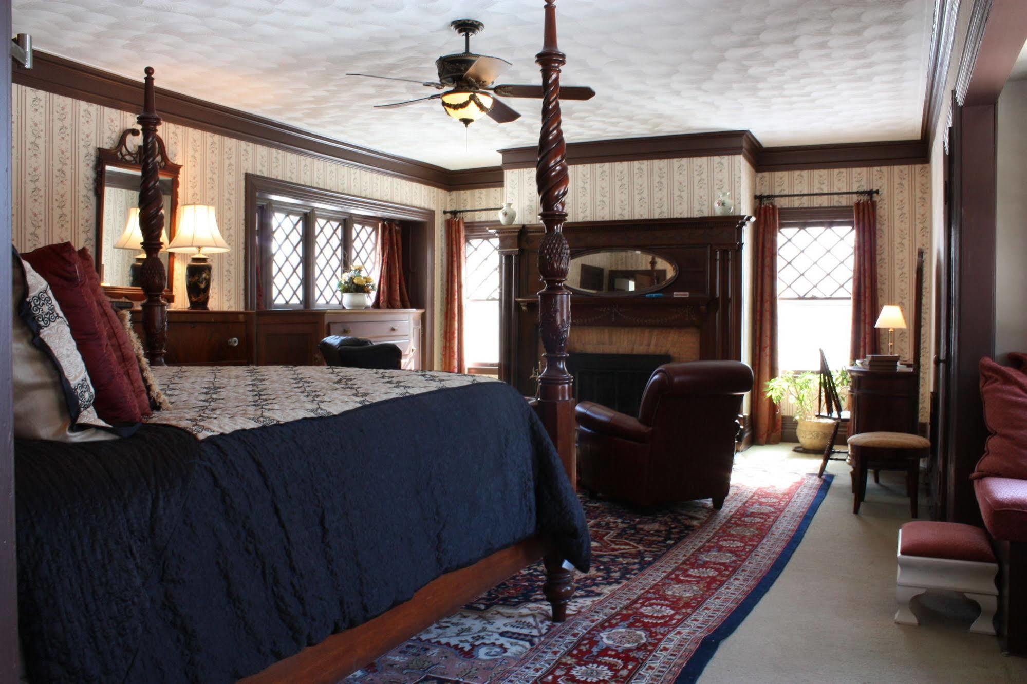 Norfolk Manor House Bed & Breakfast מראה חיצוני תמונה